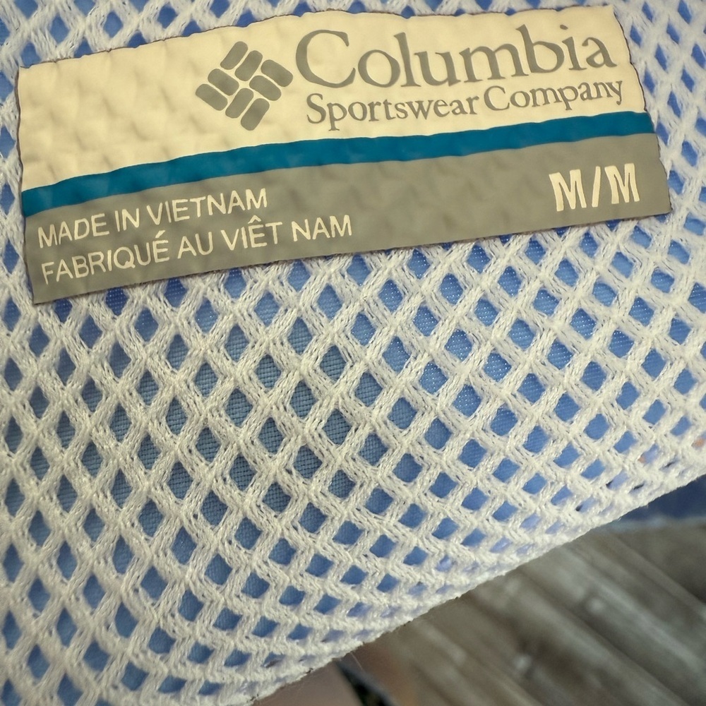 Columbia Sky Blue Outdoor Shirt PFG - Picture 7 of 7